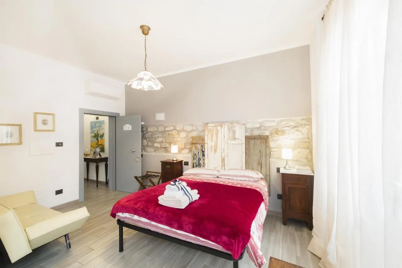Alla Porta Di Sotto B&B Fivizzano