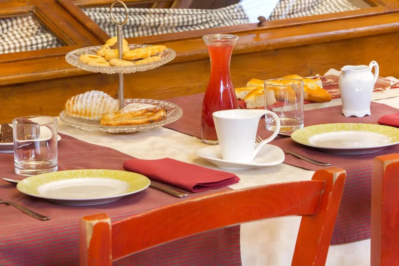 Bed & Breakfast Alla Porta Di Sotto B&B Fivizzano