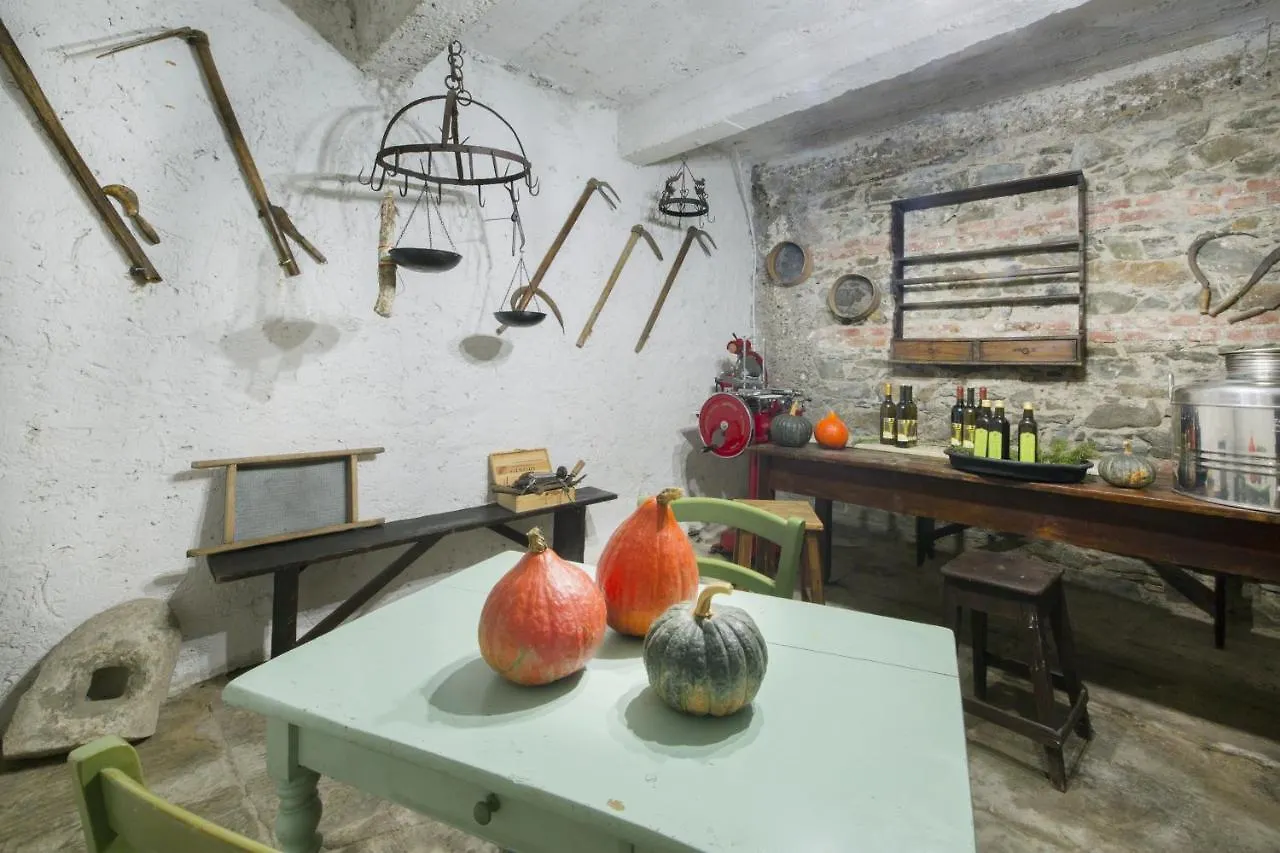 Alla Porta Di Sotto B&B Fivizzano