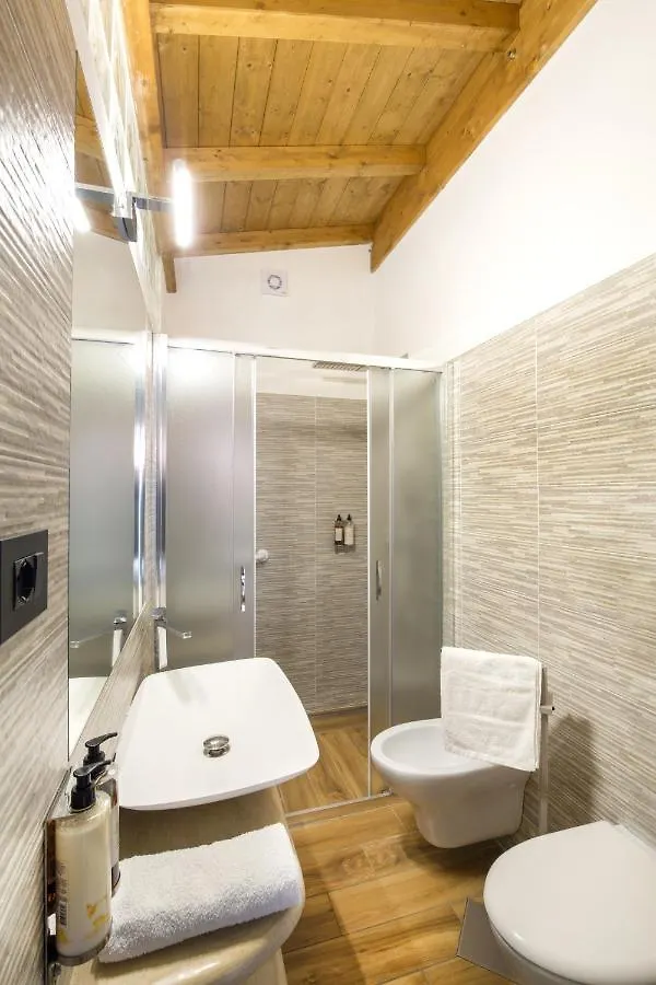 Alla Porta Di Sotto B&B Fivizzano Italy