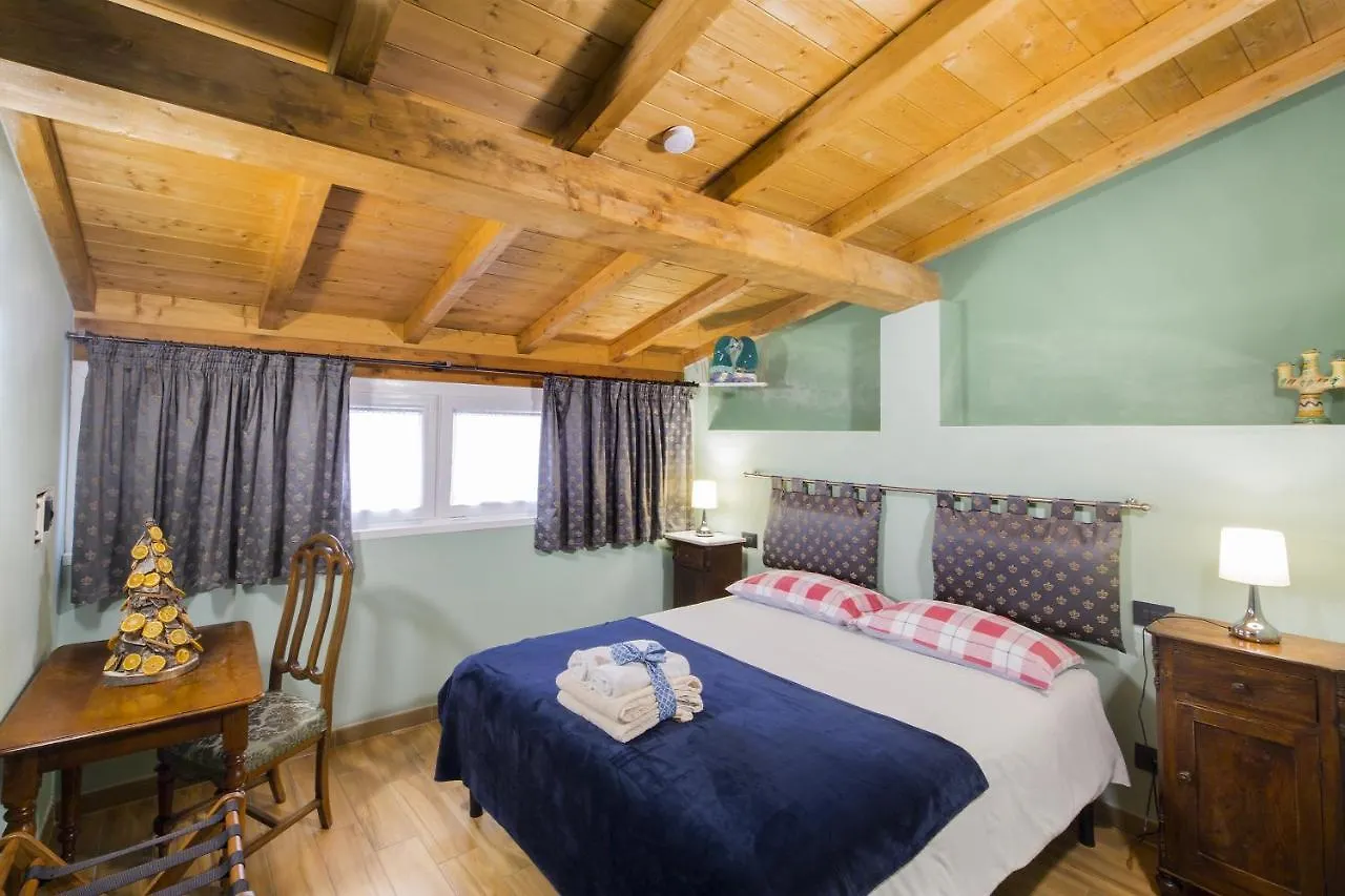 Alla Porta Di Sotto B&B Fivizzano Bed & Breakfast